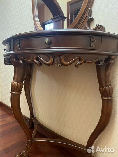 Консоль с зеркалом италия