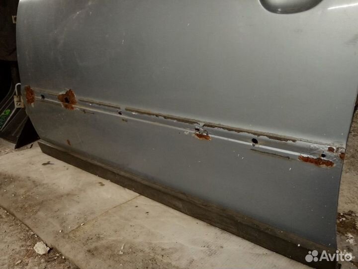 Дверь VW Passat B5