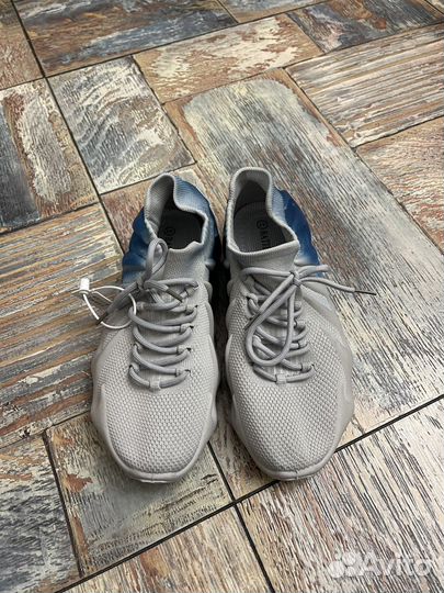 Кроссовки 39-39,5
