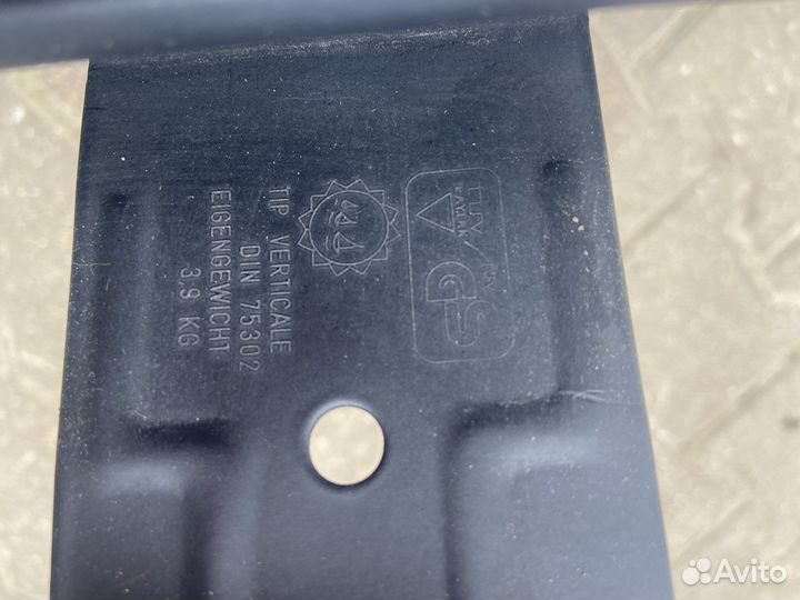 Велобагажник на крышу автомобиля