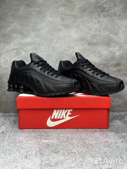 Кроссовки Nike Air Shox R4