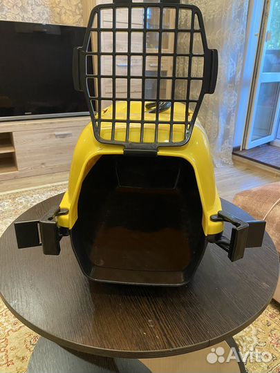 Переноска для кошек и собак