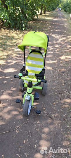 Детский трехколесный велосипед