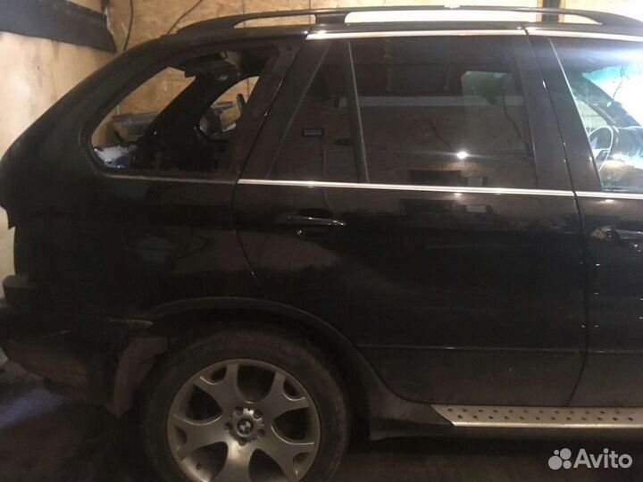 Bmw X5e53 4.4 m62 под разбор запчасти б.у