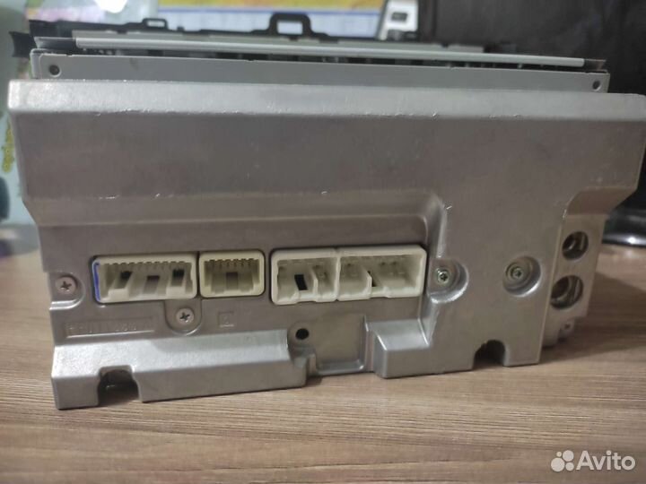 Штатная магнитола тойота королла