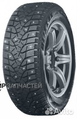 Bridgestone Blizzak Spike-02 245/45 R17 99T