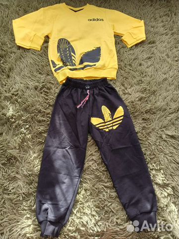 Спортивный костюм