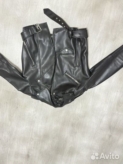 Кожаная куртка