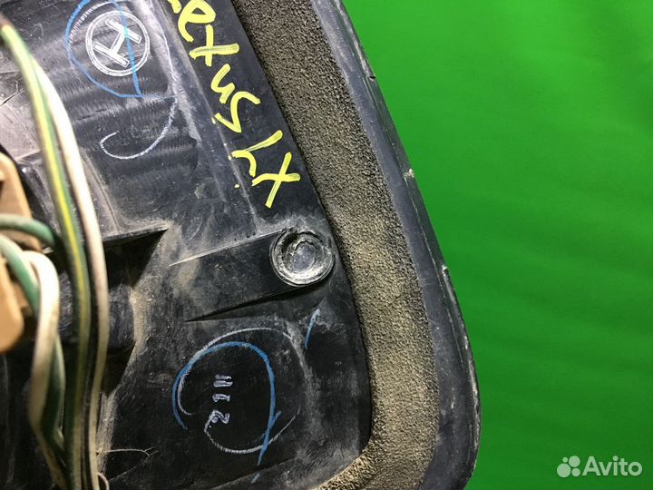 Фонарь Lexus LX470 1998-2007