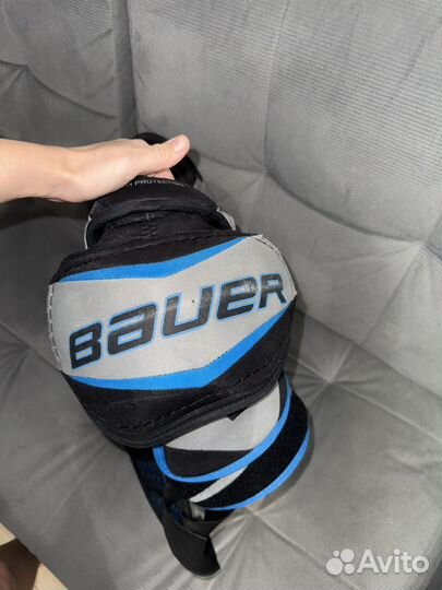 Нагрудник хоккейный Bauer one.8