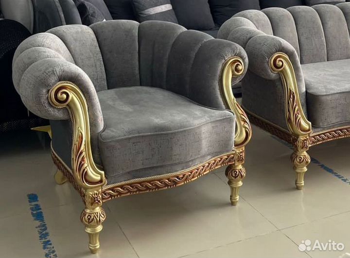 Диван и кресла