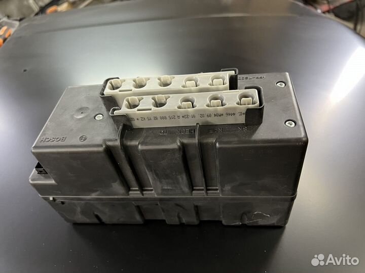 Комррессор центрального замка Mercedes W220 W215