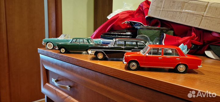 Коллекционные модели 1/24