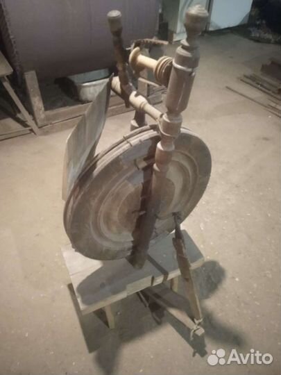 Прялка старинная