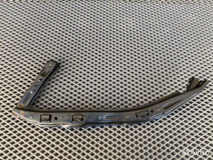 Кронштейн фары передний левый Honda Civic FD(4Д)