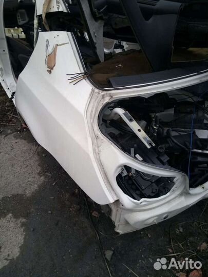 Заднее левое крыло бмв Е60