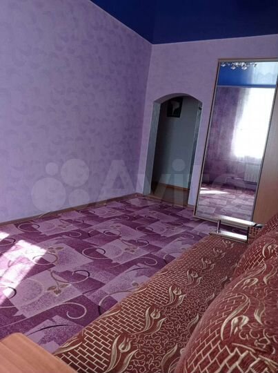 2-к. квартира, 48 м², 1/3 эт.