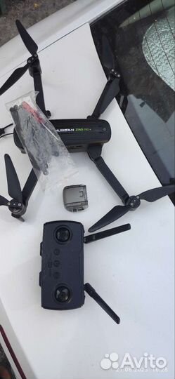 Квадрокоптер Hubsan zino Pro+