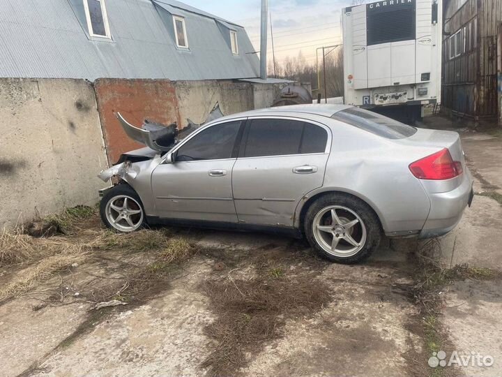 Nissan Skyline 2.5 AT, 2002, битый, 100 000 км