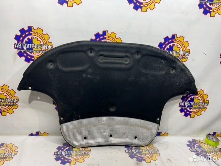 Обшивка капота Mercedes-Benz E-Class 2010