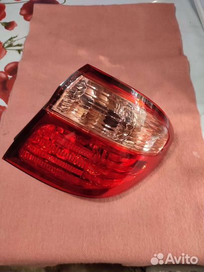 Фонарь задний правый Ниссан Цефиро - Максима