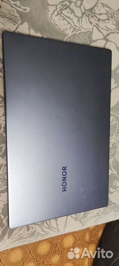 Honor MagicBook 15