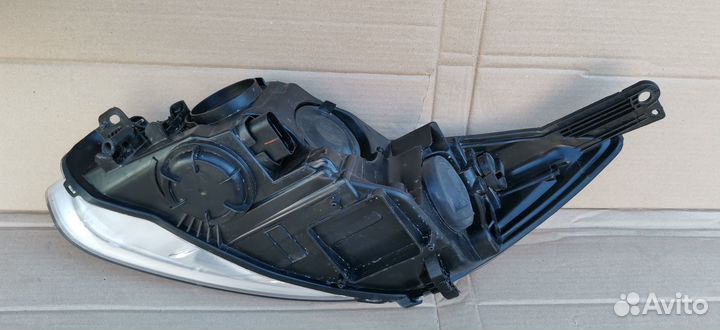Фара правая Ford Focus 3