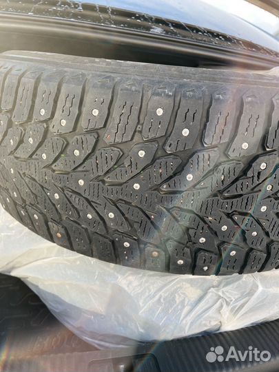 Kumho WinterCraft Ice Wi32 225/55 R17