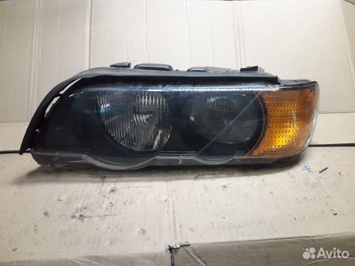Фара левая BMW X5 (E53)