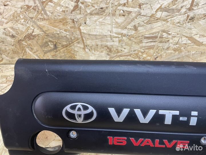 Декоративная накладка двигателя Toyota RAV 4 30