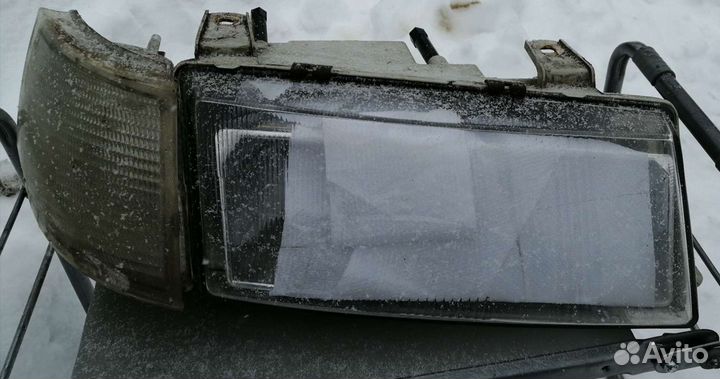 Фара Ваз 2110