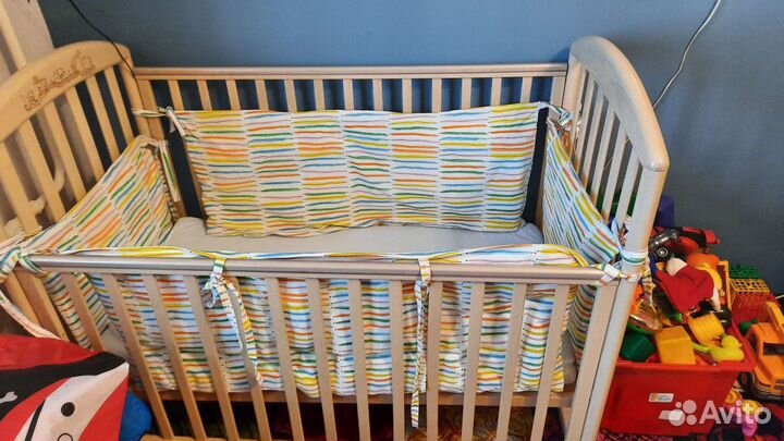 Бортики в кроватку