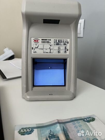 Детектор банкнот