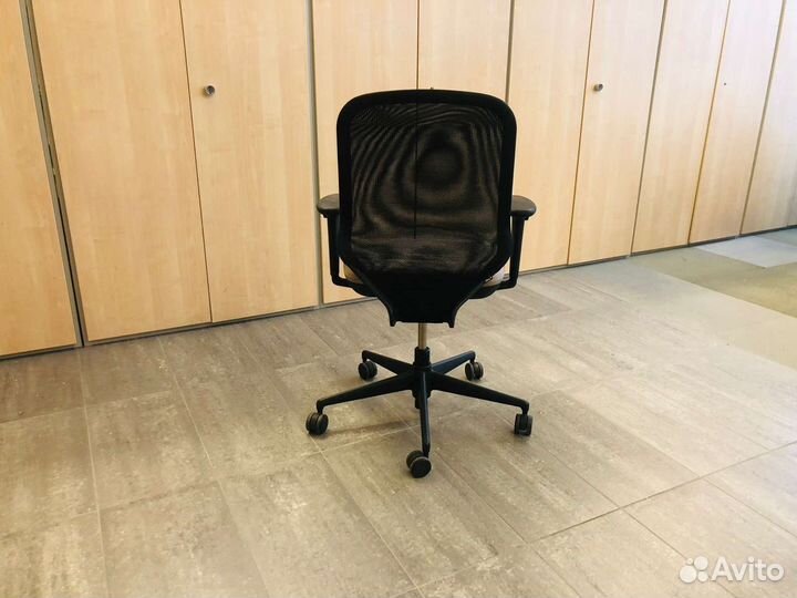 Кресло офисное Vitra 100 шт