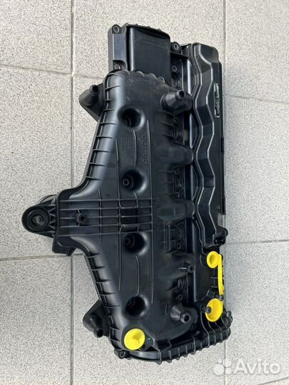 Коапанная крышка Volvo XC-70