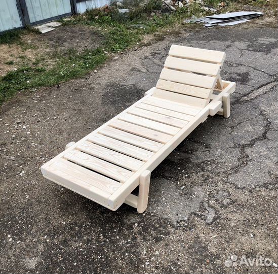 Шезлонг из дерева