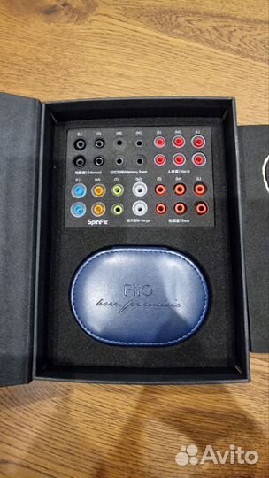 Внутриканальные наушники FiiO FH7