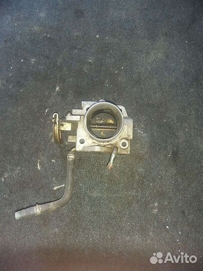 Дроссельная заслонка mazda 323 bj zm
