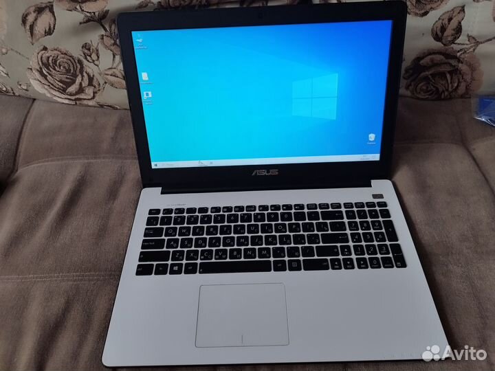 Ноутбук asus