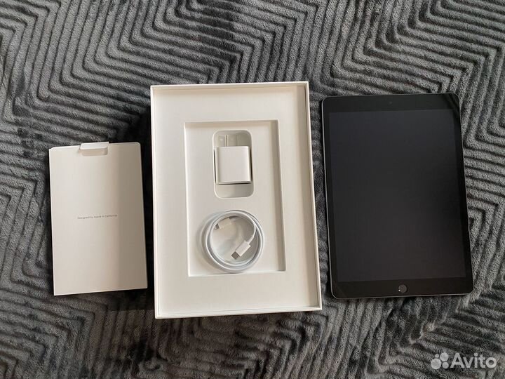 iPad 10.2 space gray