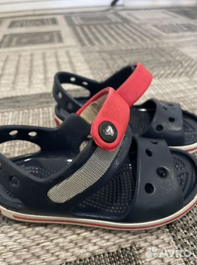 Сандали crocs c9