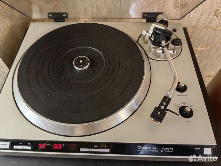 Виниловый проигрыватель technics SL-1300MK2 Япония