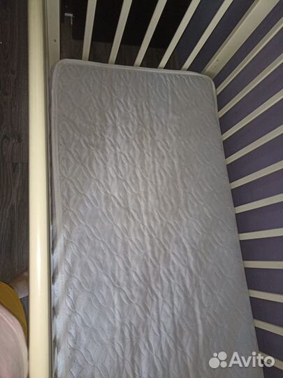 Детская кроватка качалка