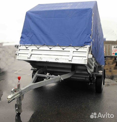 Легковой прицеп с тентом и опорным колесом