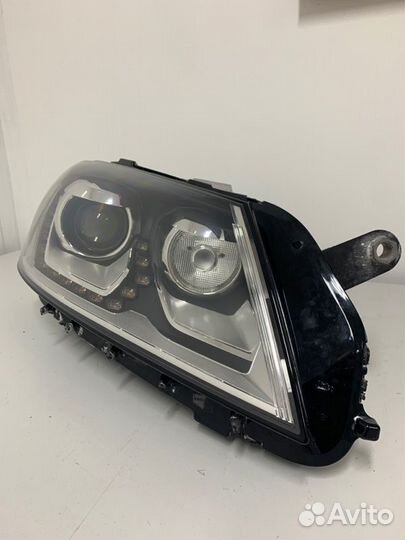 Фара передняя правая Volkswagen Passat B7