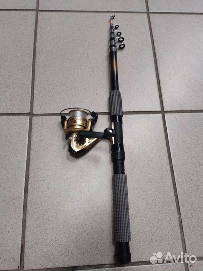 Спиннинг 2,4м новый в сборе