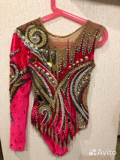 Костюм для художественной гимнастики