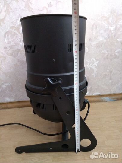Новый прожектор BIG LED Par dialighting