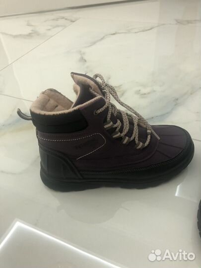 Девочковые ботинки зимние