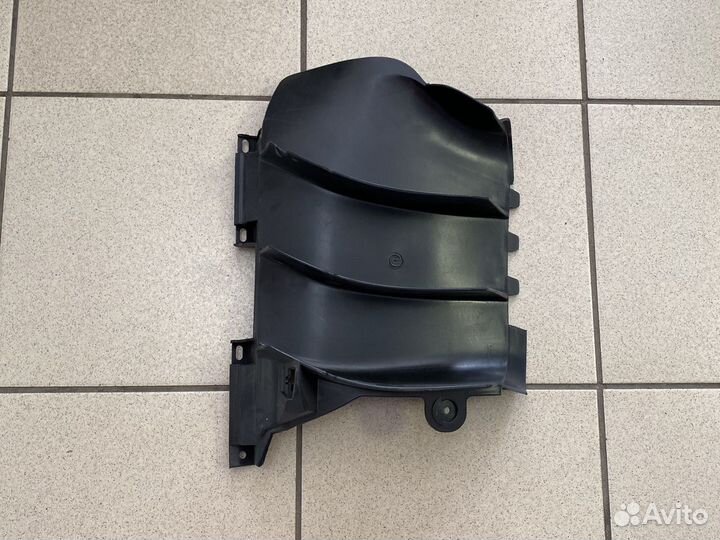 Воздуховод черный пластик лев скания о.н.1386959